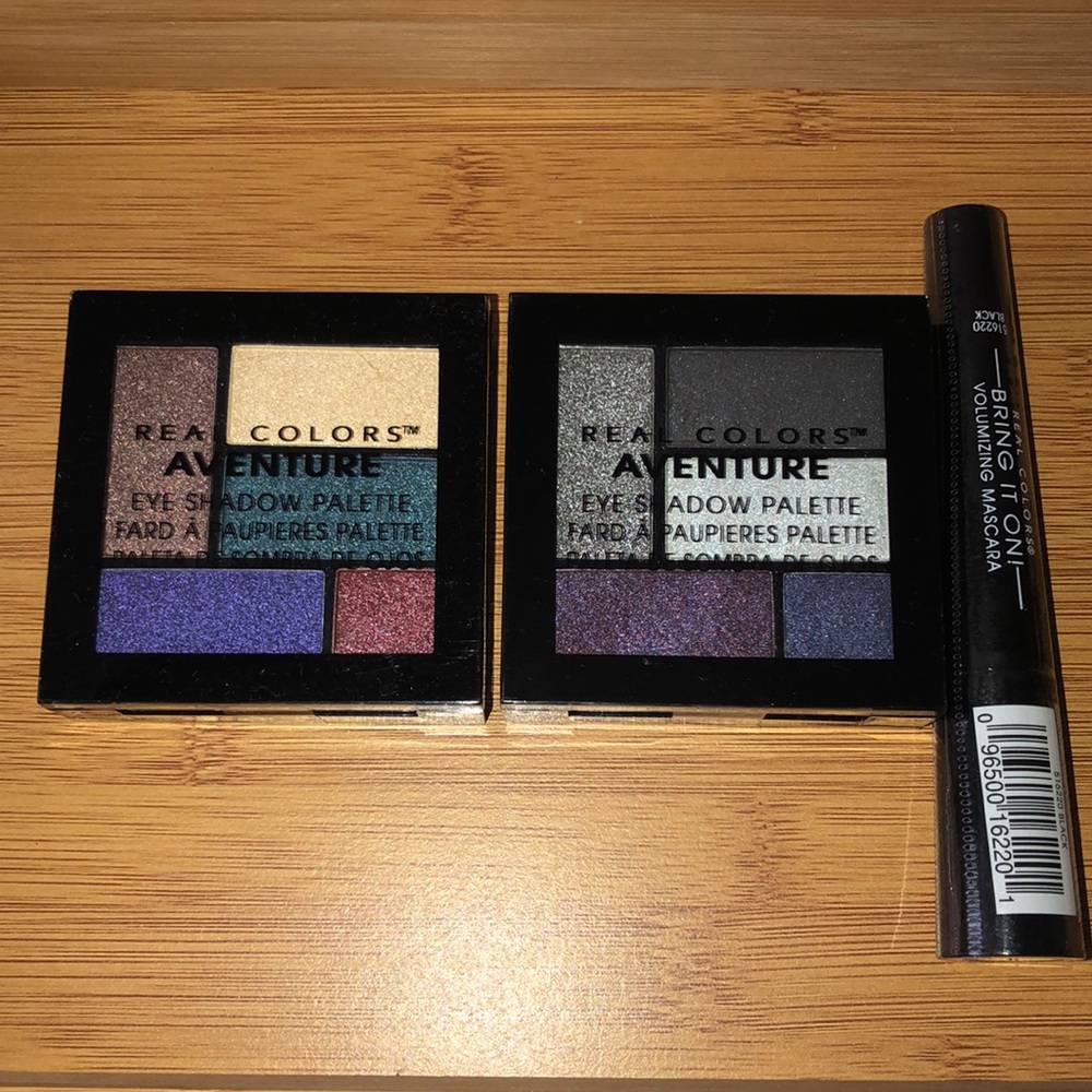 Real Colors Aventure Eye Shadow Palette and Voluming Mascara (3 piece set)